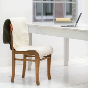 huge-hug-xl_woolly_white_2