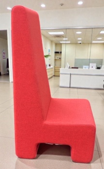 rode_fauteuil_1817356018