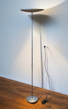 vloerlamp_jorge_pensi